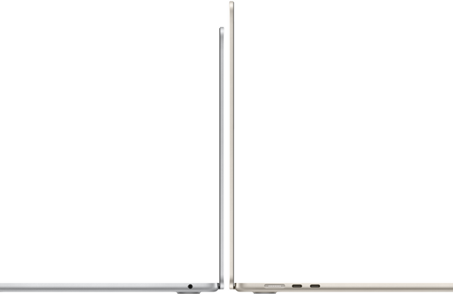 Side view of 13-inch and 15-inch models of MacBook Air in Silver and Starlight, open and back-to-back