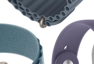 أحزمة Apple Watch Series 11: حزام رياضي بلون ليلكي ضبابي، حزام المحيط بلون أزرق حديدي، حزام Loop ألباين بلون أزرق فاتح